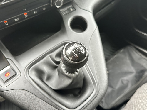 Peugeot Partner 2022