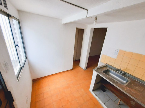 Imagen 5 de 12 de Departamento En Alquiler En Lanus Este