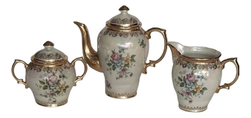 Antiguo Servicio De Té Con Bellas Flores Porcelana Y Oro 