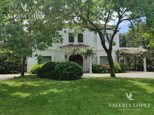 Hermosa Casa En Estancias Del Pilar