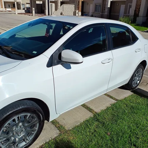 Toyota Corolla 1.8 Base Cvt