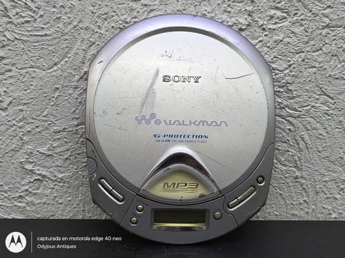 Discman Sony Cd Walkman Portable D-cj501 Mp3 No Sirve Lector Plateado (Usado)
