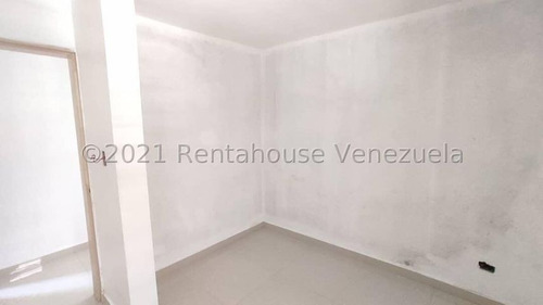 Imagen 10 de 10 de 23-5914 Apartamento En Venta Av. Alfaragua La Cienaga Dperez