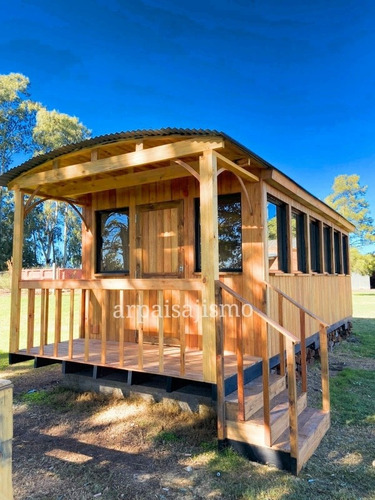 Construcción De Vagones Cabañas Estilo Antiguo De Madera