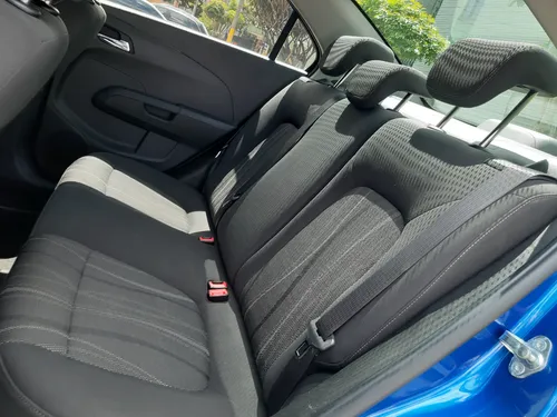 Sonic Sedan Automático 2018