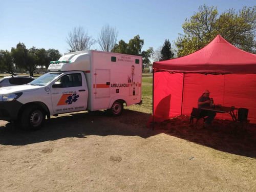 Imagen 3 de 5 de Ambulancias 4x2 - 4x4 Traslado Y Alquiler Médico Enfermería