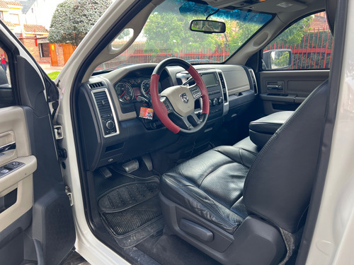 Dodge Ram 5.7 1500 Slt 4x2