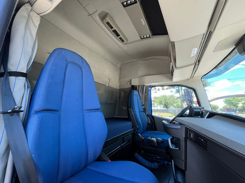 Volvo Fh 540 6x4 Ano 2023/2023 Azul Susp. Mola Pacote Ec Fh