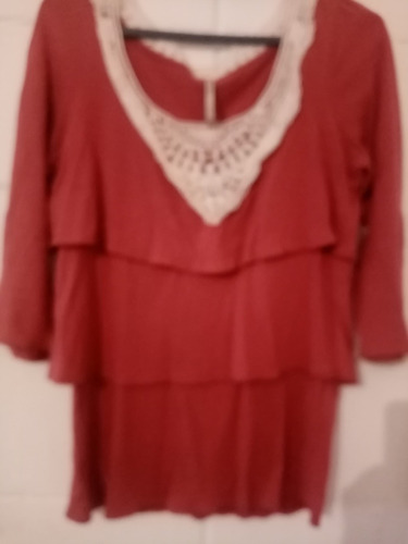 Blusa Daniel Cassin. Color Bordo Con Puntillas. Talle L 