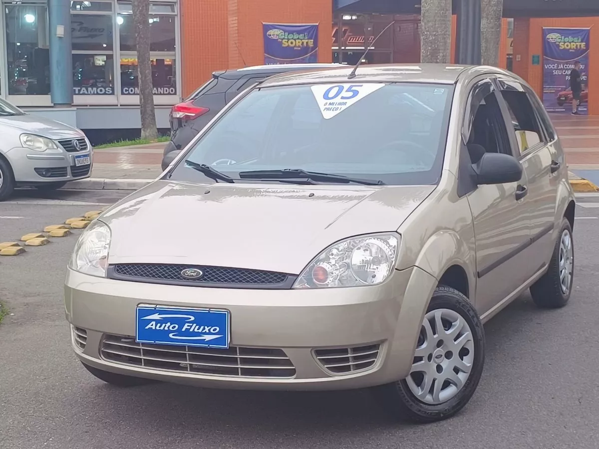 Ford Fiesta 1.0 8v 5p Impecável