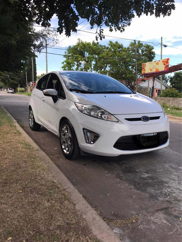 Ford Fiesta Kinetic Design 1.6 Design 120cv Titanium 2013