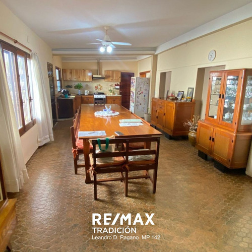 Casa En Venta 6 Amb Barranqueras