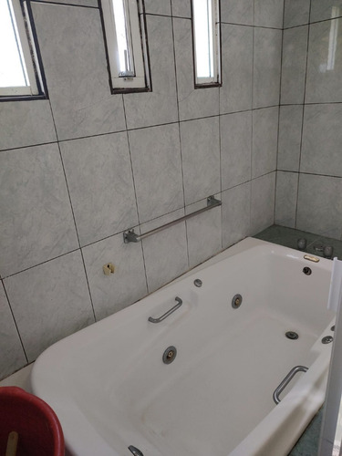 Se Renta Casa En Cuajimalpa A 5 Mins De Santa Fe Y 15 De Cuajimalpa Centro, A Dos Cuadras De Carretera Mx Toluca