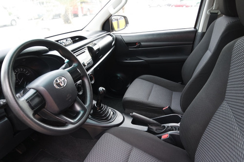Imagen 7 de 14 de 2019 Toyota Hilux Doble Cabina Sr Factura Original