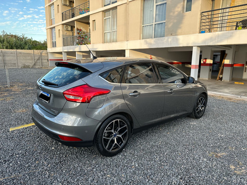 Ford Focus III 2.0 Titanium Mt
