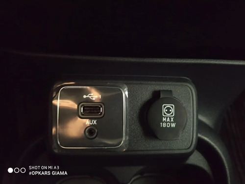 Imagen 4 de 22 de Fiat Mobi 2022 0km Tomo Usado Clio Corsa Up Ka C3 Etios X-