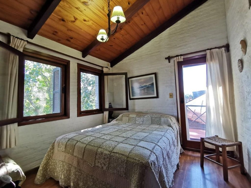 Casa En Venta De 3 Dormitorios En Barra De Carrasco