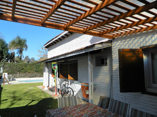Imagen 1 de 14 de Casa En Venta Con Pileta En Maschwitz Country Club Escobar