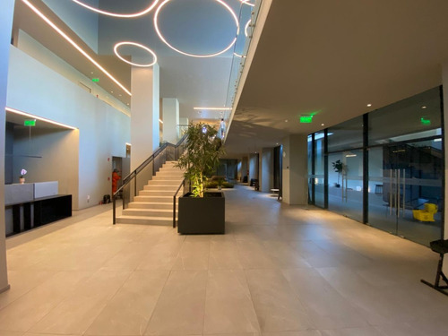 Excelentes Oficinas En Planta Libre En Lo Barnechea
