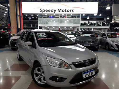 Imagem 19 de 20 de Ford Focus 2.0 Titanium Sedan 16v 2012