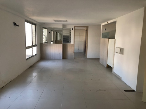 Imagem 10 de 18 de Conj. Comercial Para Alugar Na Cidade De Fortaleza-ce - L12964