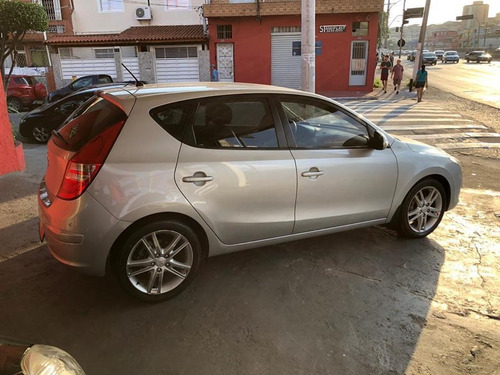 Hyundai I30 Prata 2010 Automatico