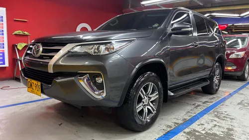 Toyota Fortuner 2.7l
