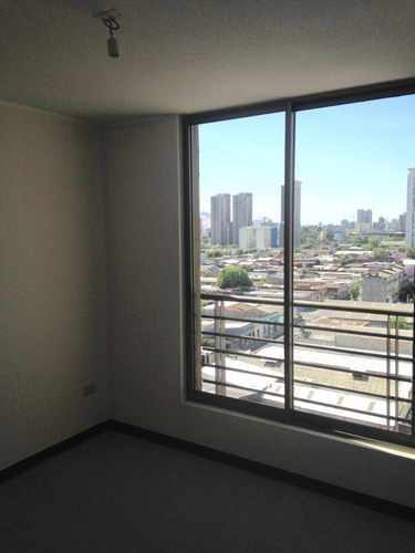 Dpto. En Arriendo 2dorm. 1 Baño. 1est.