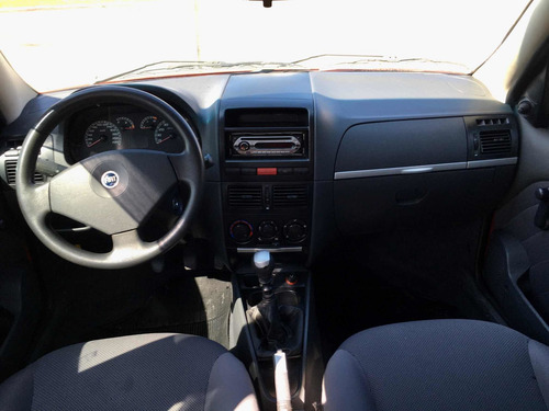 Imagem 6 de 6 de Fiat Siena 2006 1.4 Elx Flex 4p