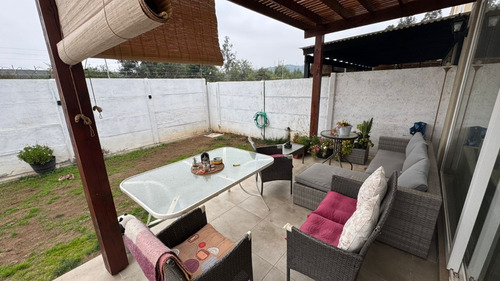 En Venta Cómoda Casa Ubica En Excelente Sector De Peñablanca