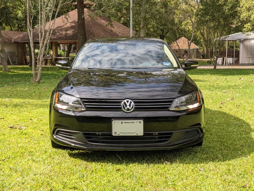 Imagen 2 de 15 de Volkswagen Jetta 2012 2.0 Tdi Dsg At
