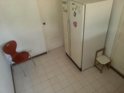 Cómodo Y Bello Apartamento En Venta Ubicado En El Marques 23-24824