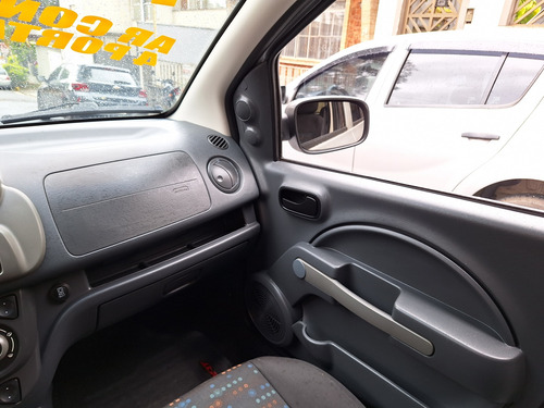 Fiat Uno 1.0 EVO VIVACE 8V FLEX 4P MANUAL