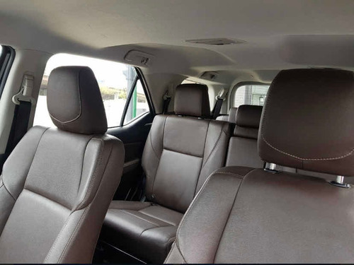 Toyota Sw4 2.8 Srx 177cv 4x4 7as At 2016