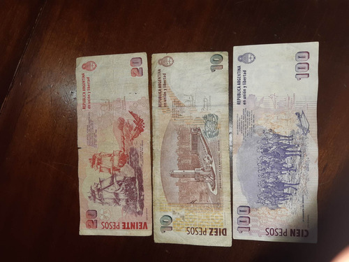 100 Y 10 Pesos Con Grueso Error De Corte + 20$ De Reposicion