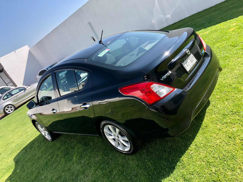 Imagen 5 de 12 de Nissan Versa 1.6 Advance Mt 2016