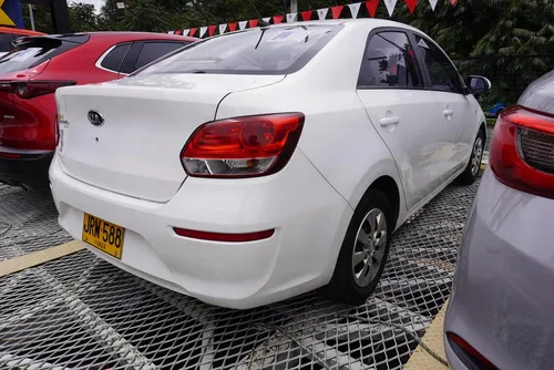 Kia Soluto 1.4L Lx 5Mt