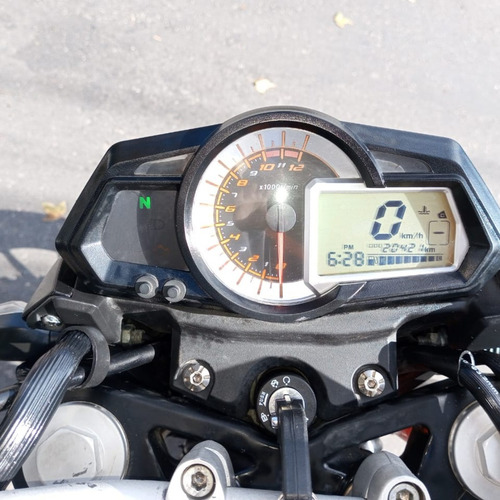 Motocicleta Benelli Tnt25
