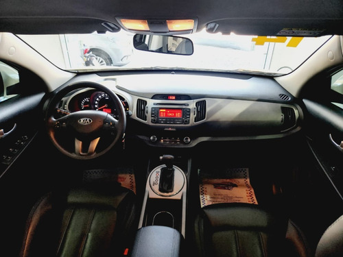 Imagem 7 de 8 de Sportage Lx 2.0 Automática Flex - 2014