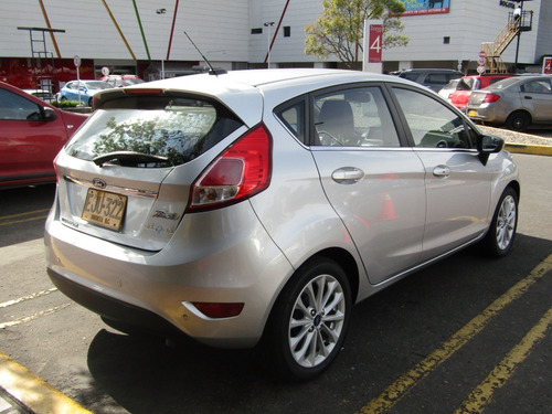 Imagen 5 de 15 de Ford