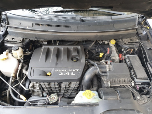 Imagen 15 de 15 de Dodge Journey 2011 2.4 Sxt Atx Techo 3filas