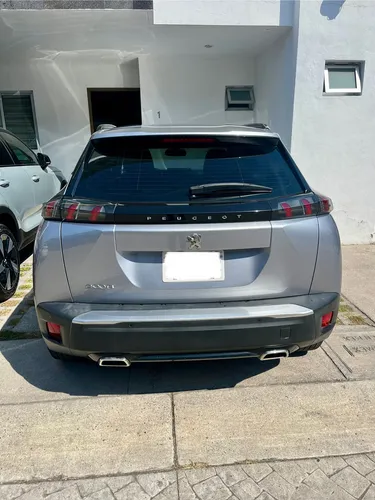 Peugeot 2008 1.2 Puretech Allure Pack