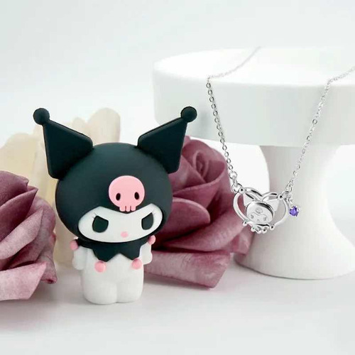 C Colar Kuromi Com Pedra Roxa