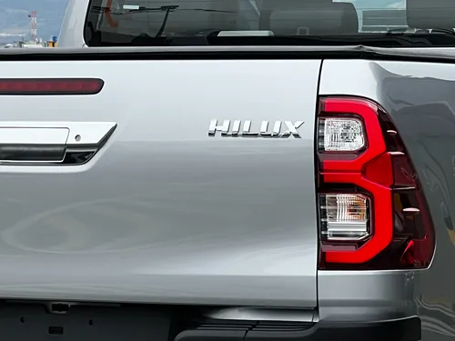 Toyota Hilux 2.4 Diesel Srv 4X4 At