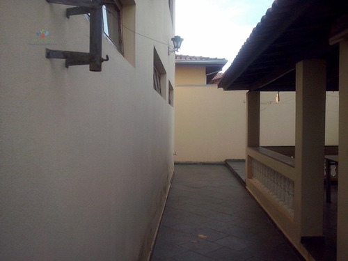 Imagem 19 de 30 de Casa-sobrado-para-venda-em-centro-tatui-sp - 241