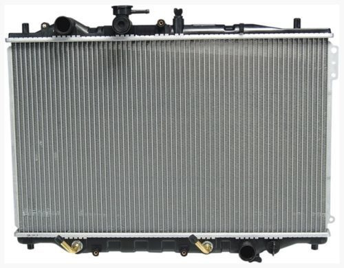 Radiador De Agua Para Mazda 626 2.2 88-92