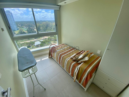 Imagen 21 de 24 de Excelente Apartamento Con 3 Dormitorios Y Vista Increíble