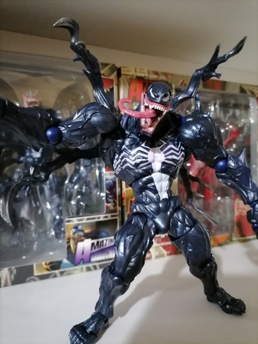 Imagen 10 de 10 de Venom, Figura De Accion 15cm Ko