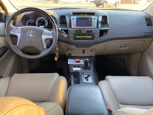 Toyota Hilux Sw4