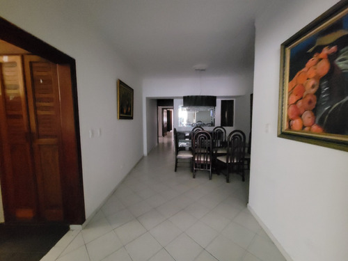 Foxpiantini.com - A307 | Apartamento De Lujo En Bellavista | Espacios Amplios Y Vistas Panorámicas